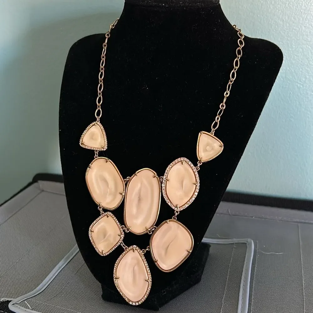 Stella & Dot gold tone and beige statement necklace